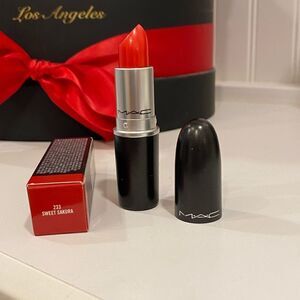 Mac cremesheen lipstick sweet Sakura
